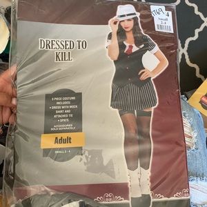 Dressed to Kill Women’s Halloween Costume